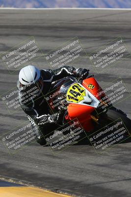 media/Mar-21-2025-CVMA Friday Practice (Fri) [[30cd4fe323]]/3-Racer 2/Session 2 (Bowl)/